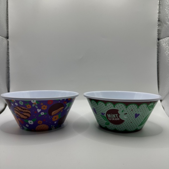 2020 Little Brownie Bakers Girl Scout Cookie Ice Cream Bowls Set of 2 Thin Mint - Picture 2 of 7